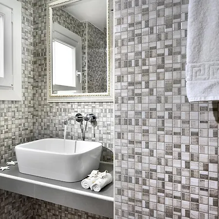 Ξενοδοχείο Nazos 1