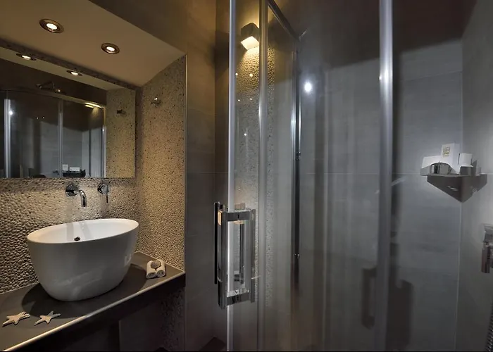 Nazos 1 Mykonos Town