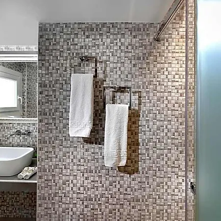 Hotel Nazos 1