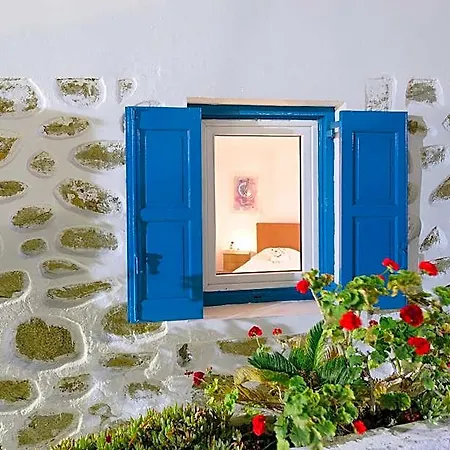 Nazos 1 Hotel